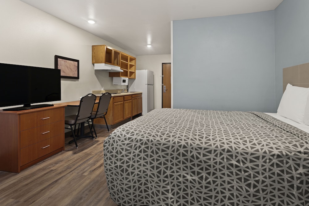 WoodSpring Suites Columbia Fort Jackson 8/23