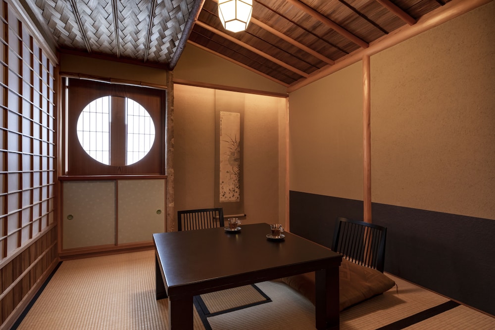 Rinn Gion Hanatouro 38/50