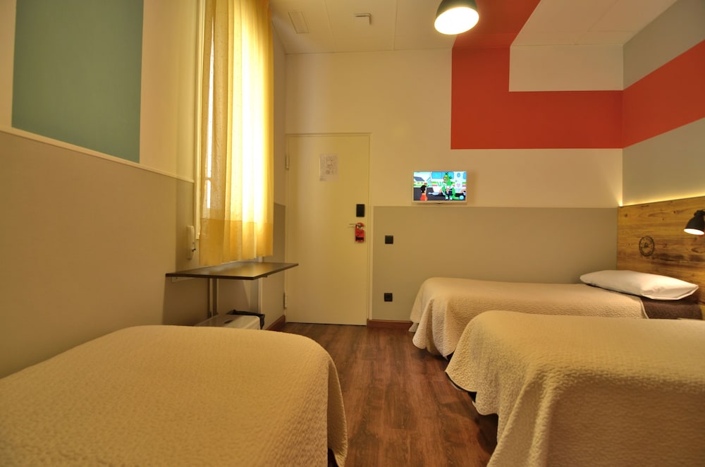 Far Home Atocha 50/50