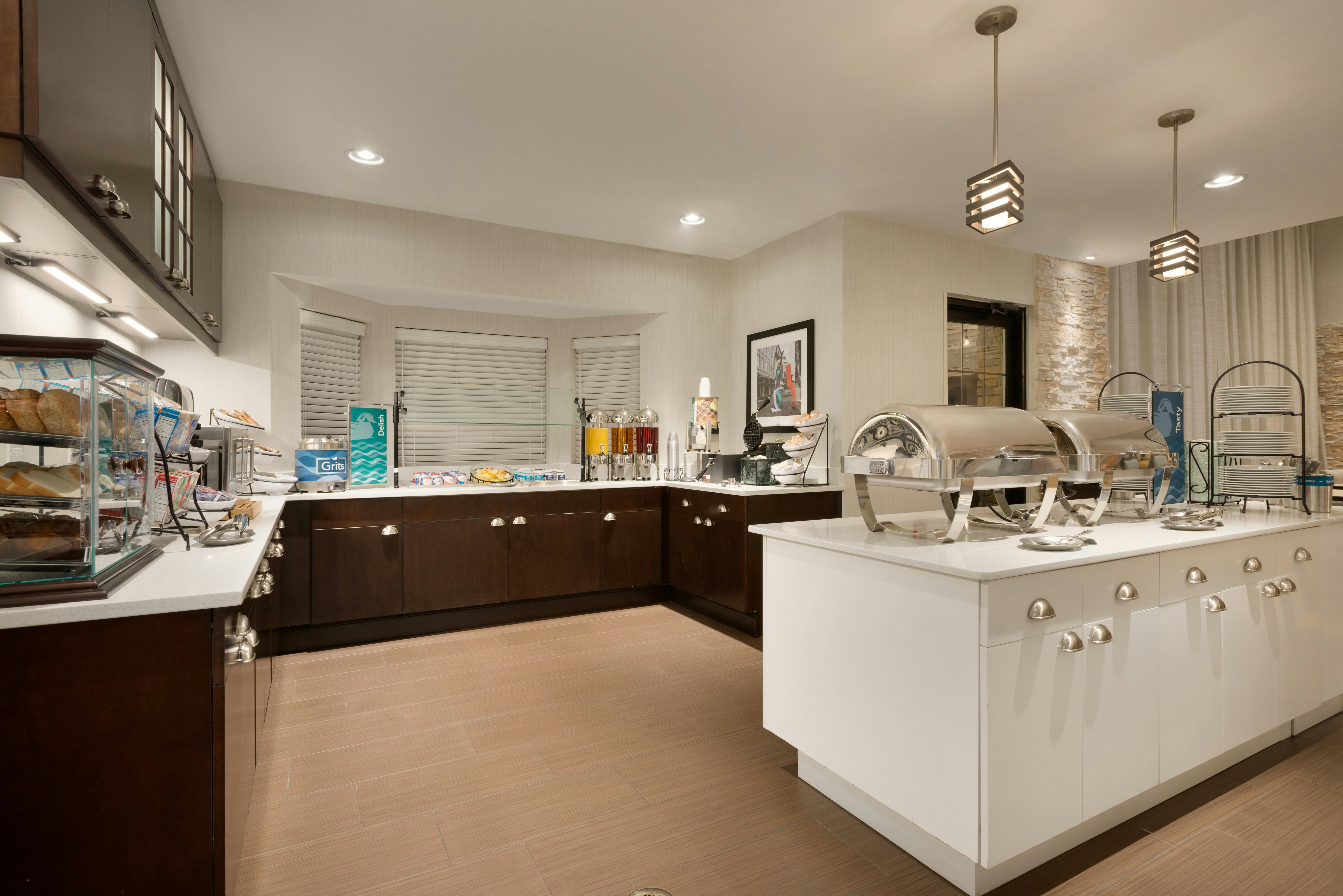 Homewood Suites By Hilton Jacksonville Deerwood Park 5/34