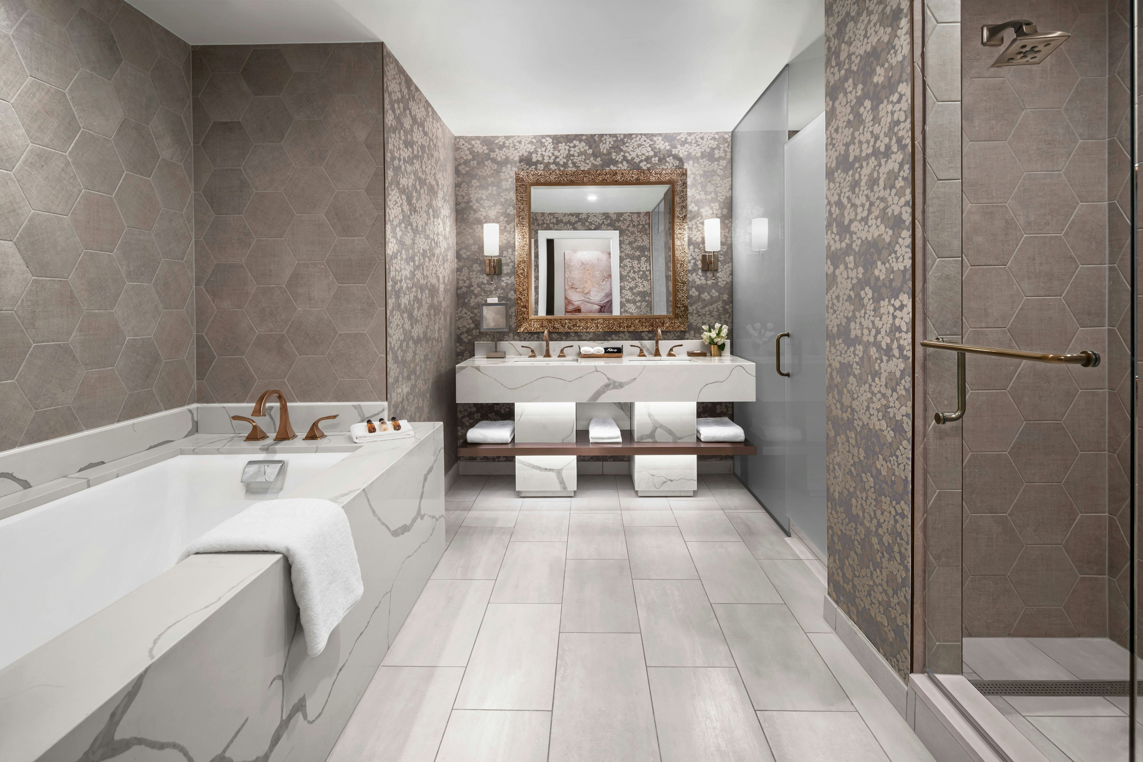 غرفة بسرير كينج، The Lytle Park Hotel, Autograph Collection 11/11