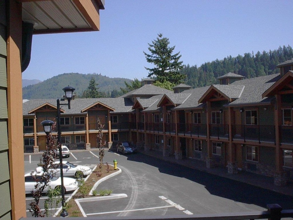 Vedder River Inn 23/46