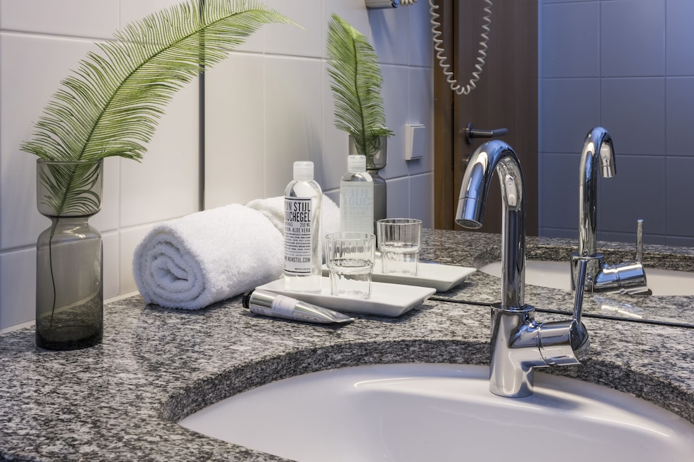 Seehotel Friedrichshafen 25/58