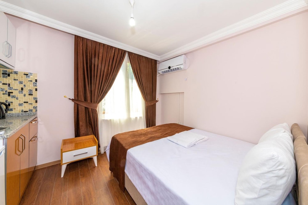 Tavra Hotel 14/34