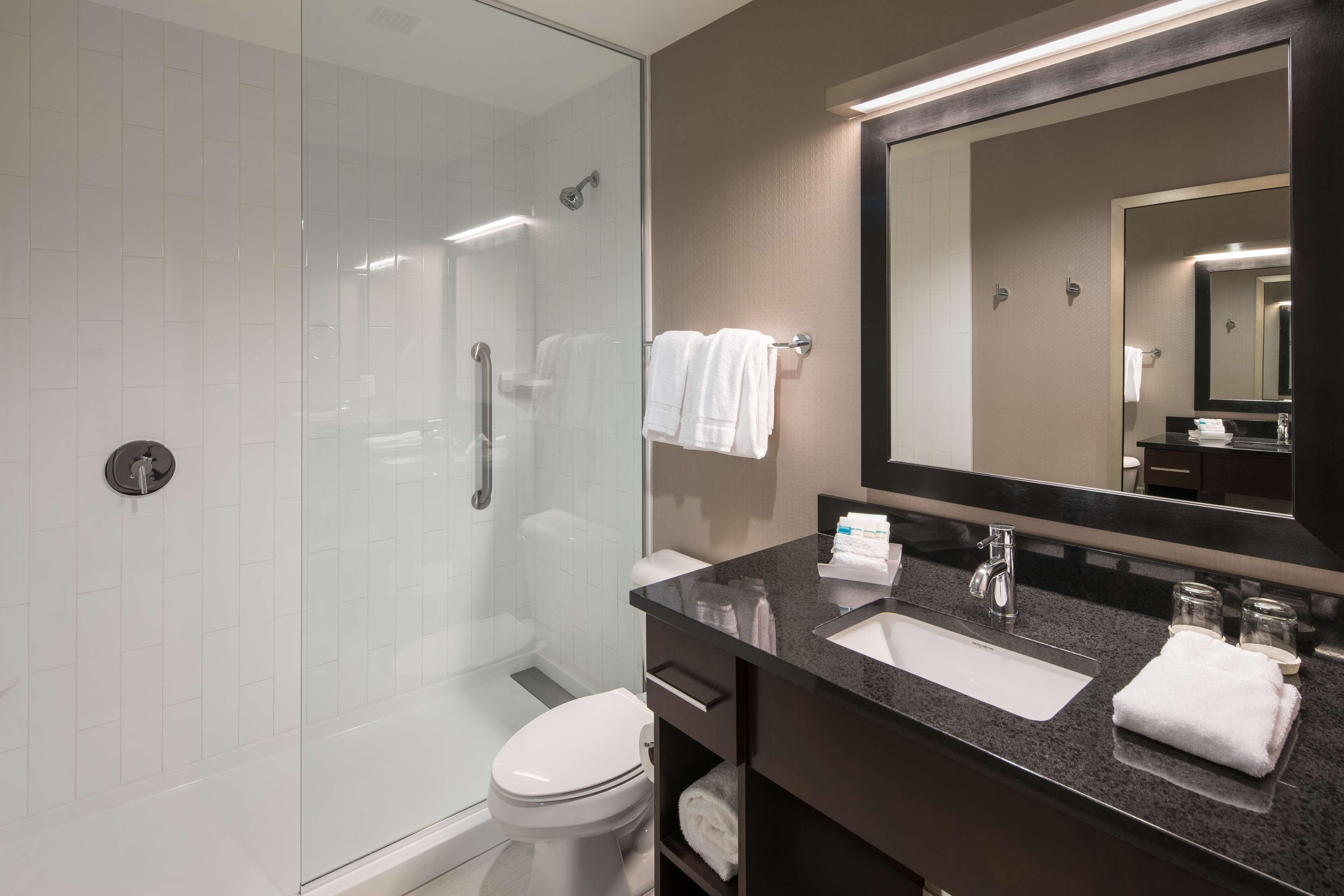 جناح استوديو كبير بسرير كينج، Homewood Suites By Hilton Denver Downtown-Convention Center 2/2