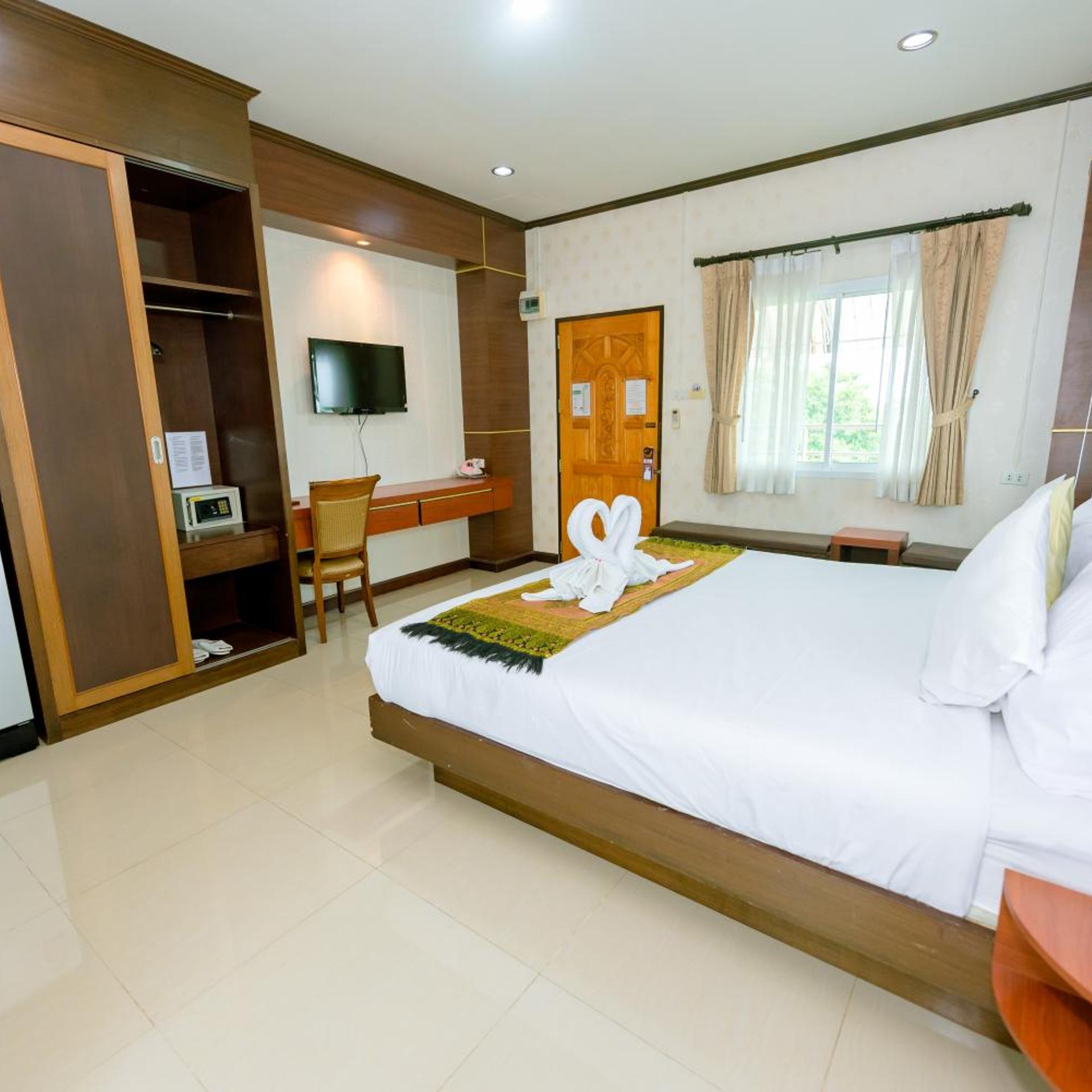 BANDER HOTEL 14/50