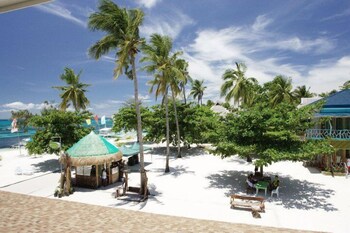 Malapascua Legend Water Sport And Resort 8/36