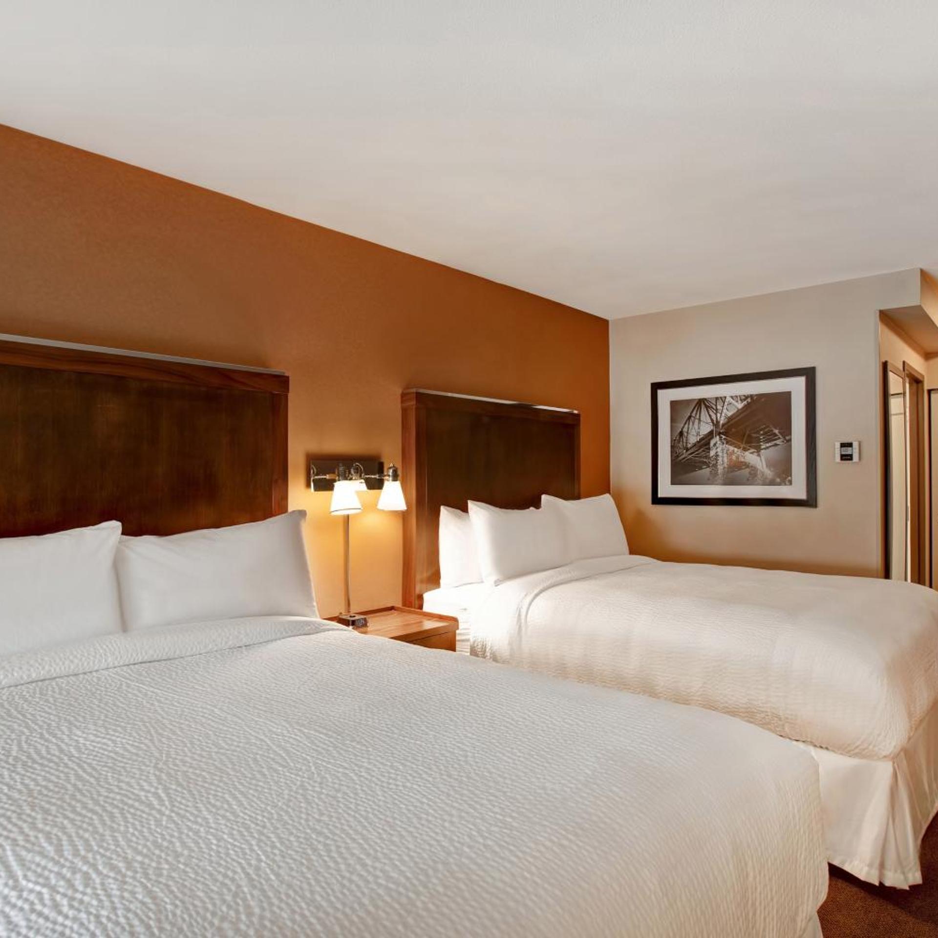 Tower, Guest Room, 2 Queen Beds