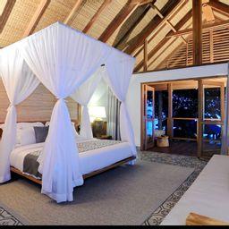 Suite, King Bed, Ocean Front