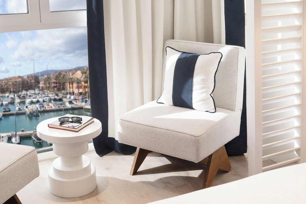 MIM Sotogrande Member of Melia Collection 33/71