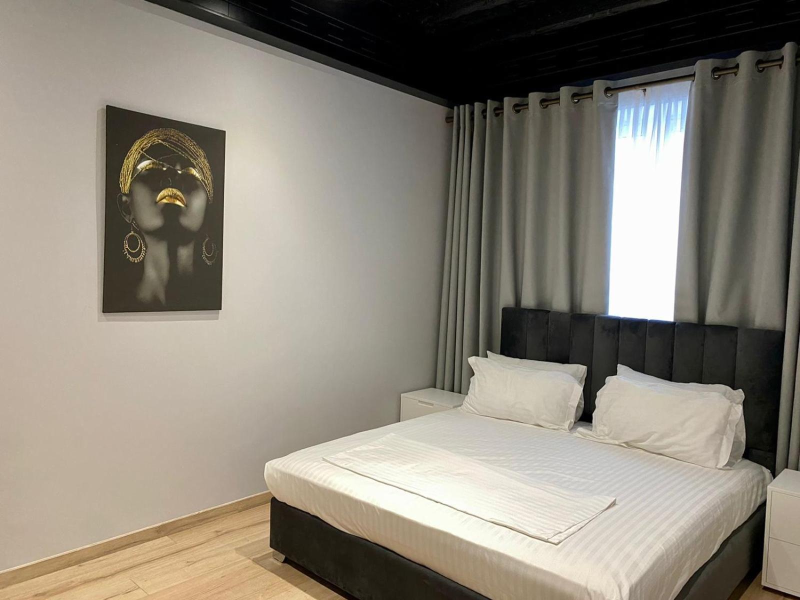 Primo Hotel 18/45