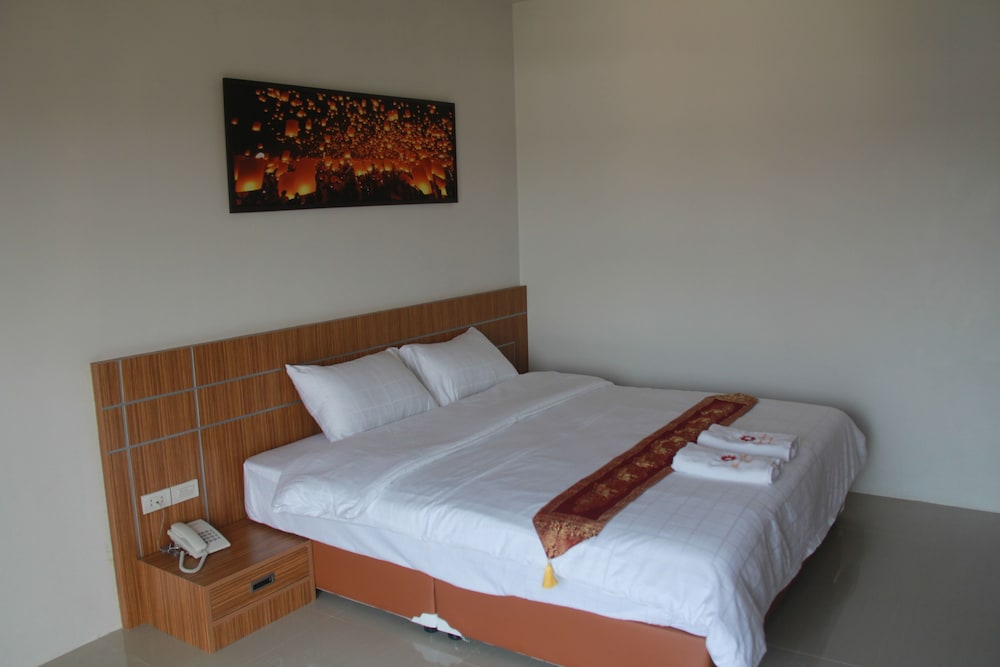 STANDARD, KING BED