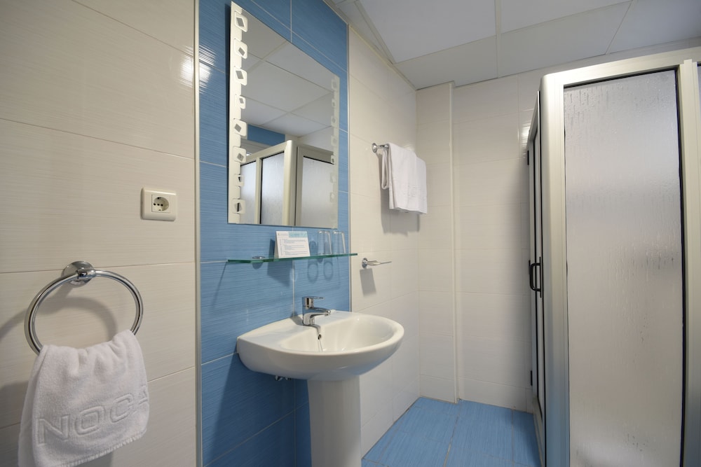 Apartamentos Tinoca 45/50