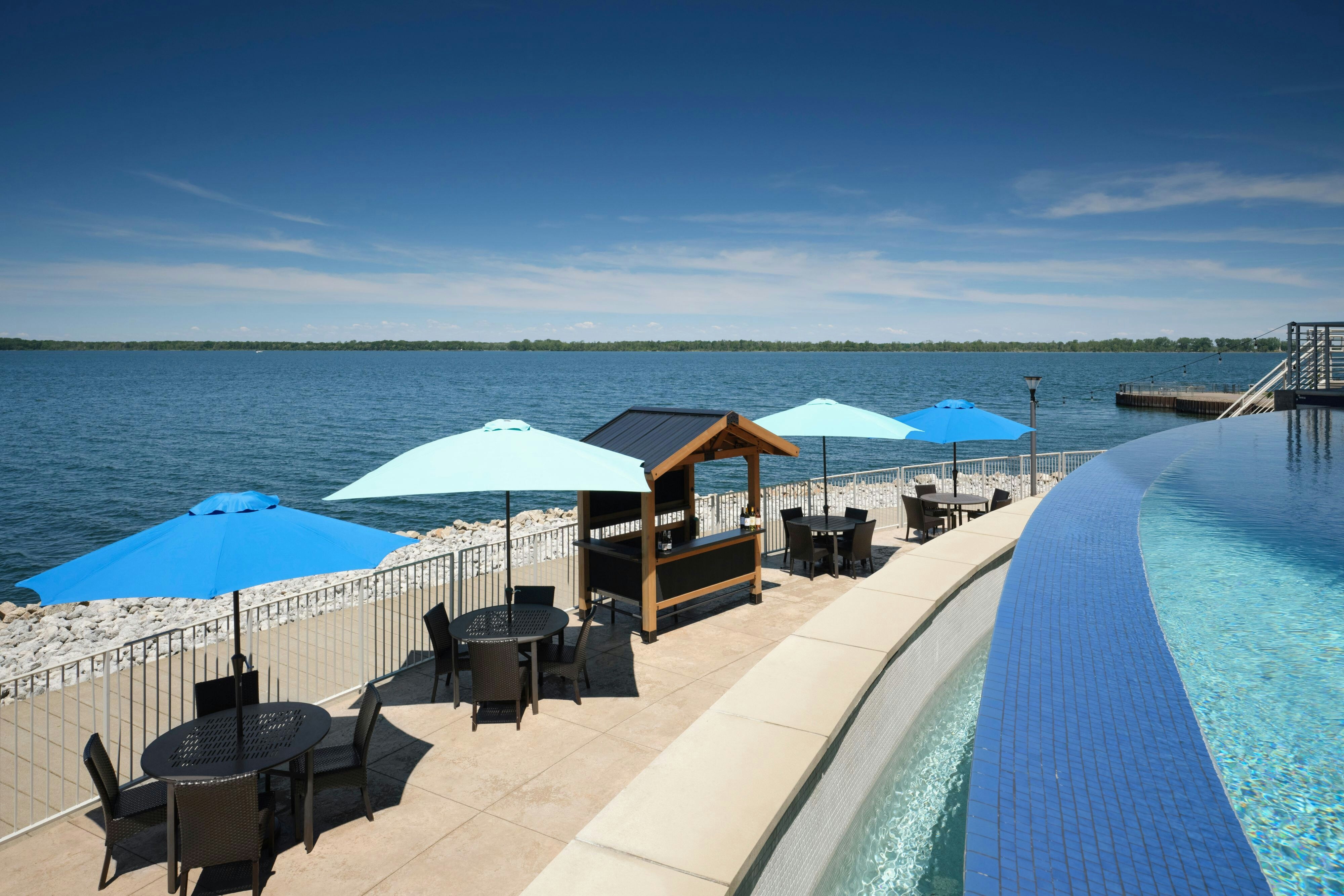 Courtyard Erie Bayfront 62/65