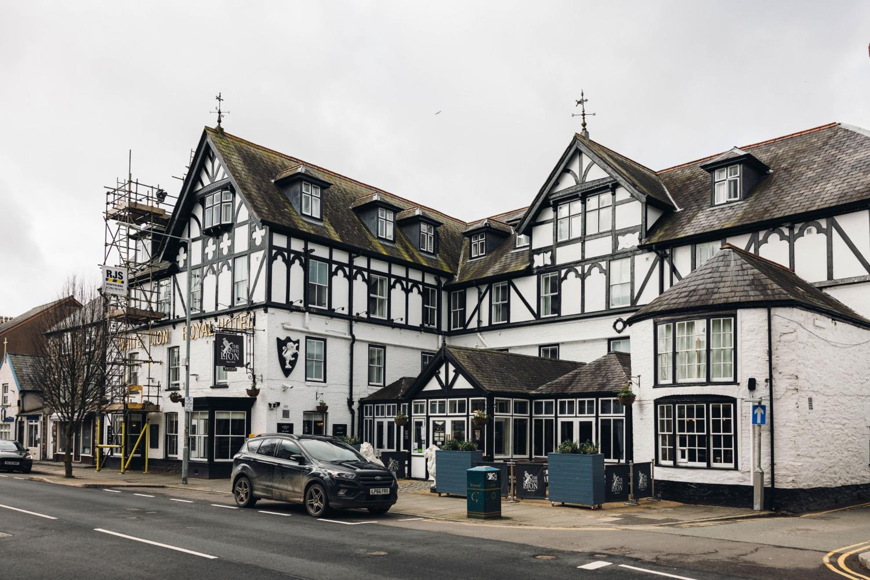 White Lion Royal Hotel 30/34