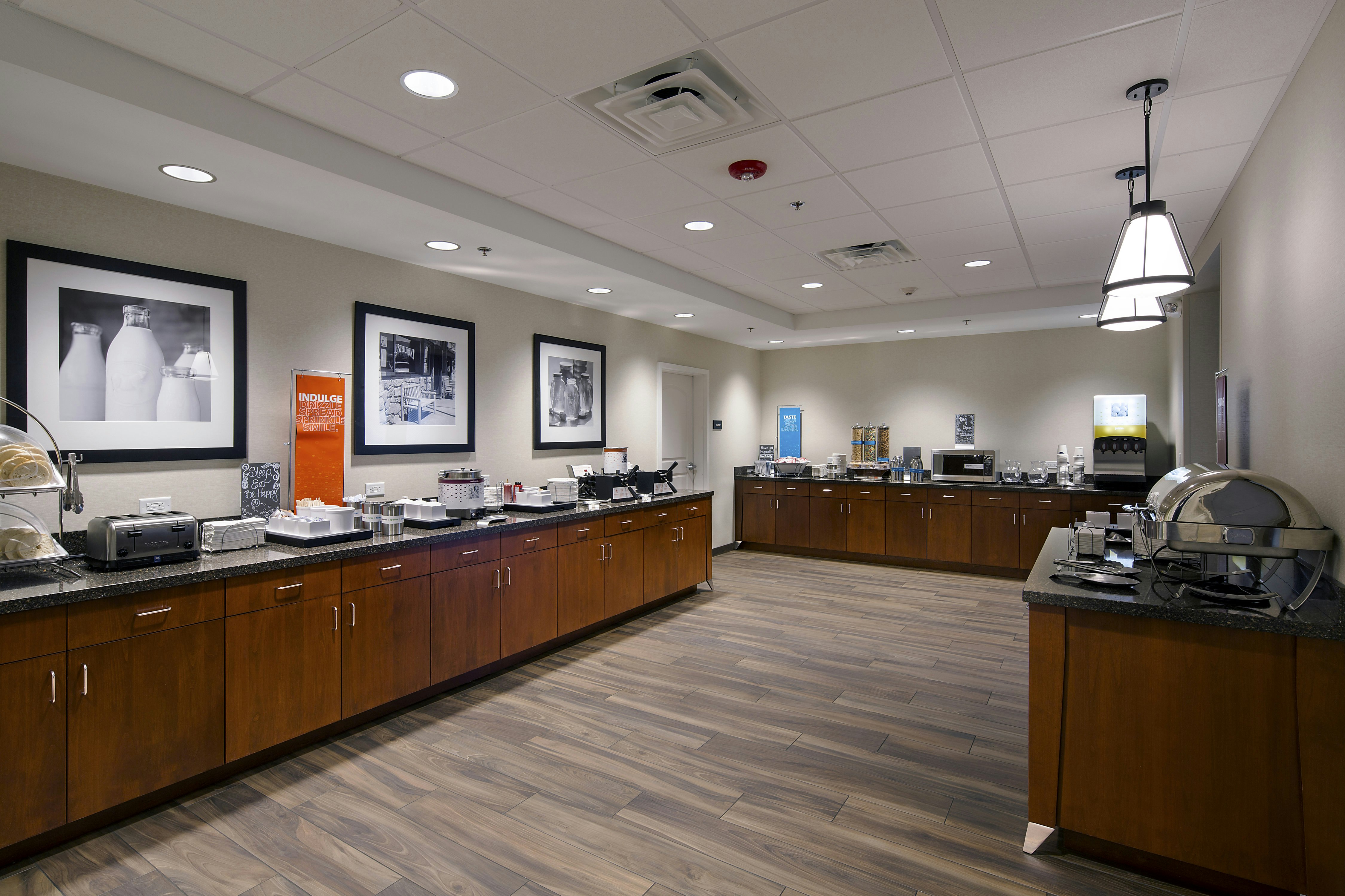 Hampton Inn Suites Page Lake Powell 4/42