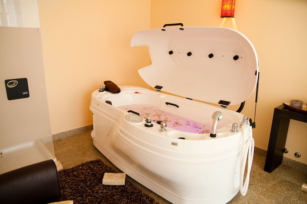 Hotel And Spa Alfandega Da Fe 34/34