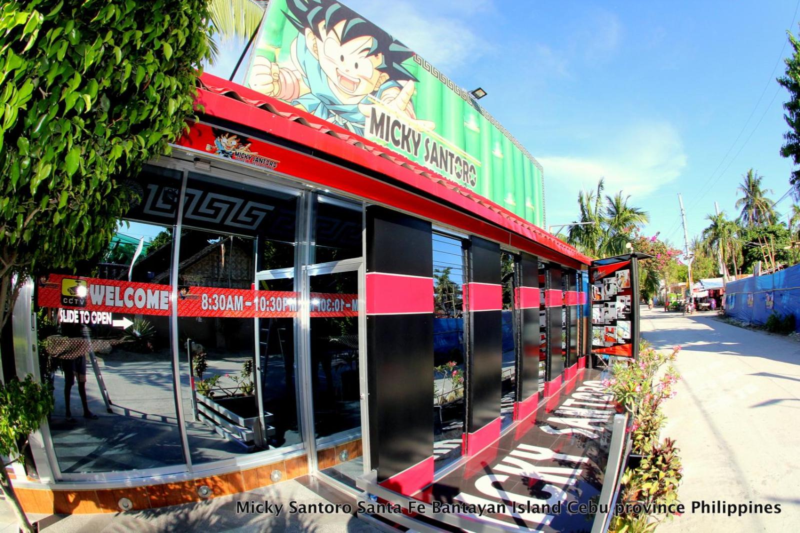 Micky Santoro Hotel & Restaurant 9/50