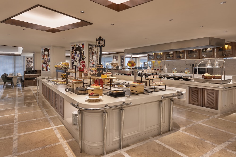 Aurika by Lemon Tree Hotels, Mumbai International Airport 38/50