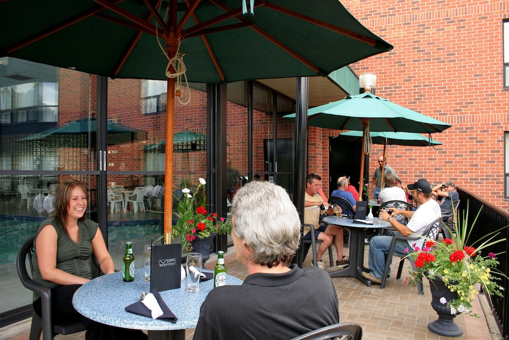 Visitors Inn 13/61