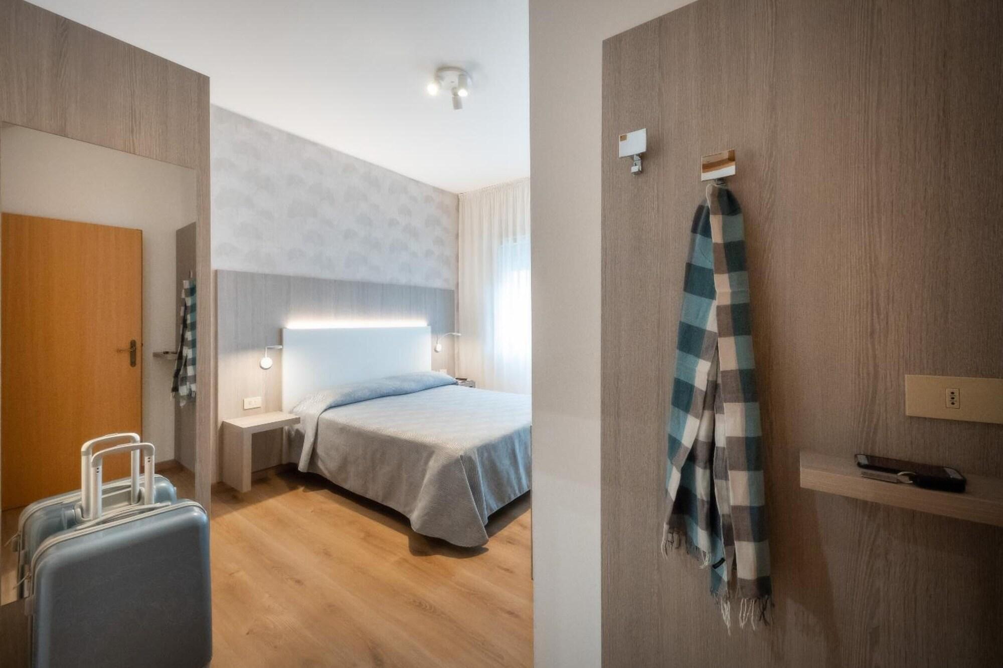 Hotel Fabris 36/36