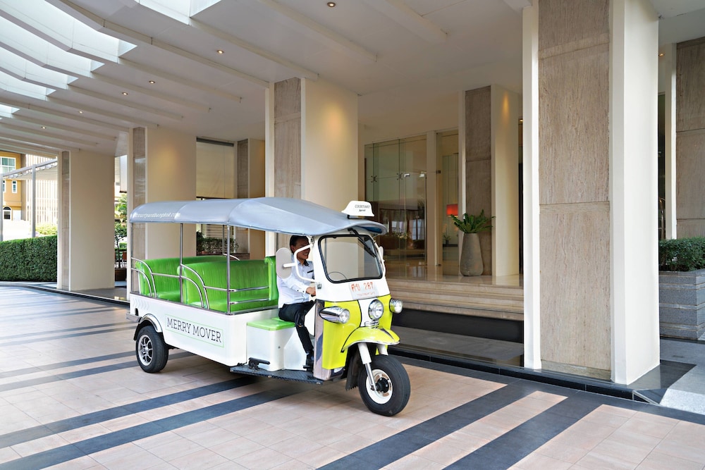 Courtyard by Marriott Bangkok 9/29