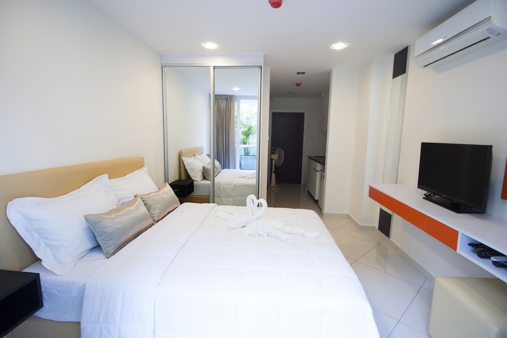 Art On The Hill By Pattaya Sunny Rentals 17/46