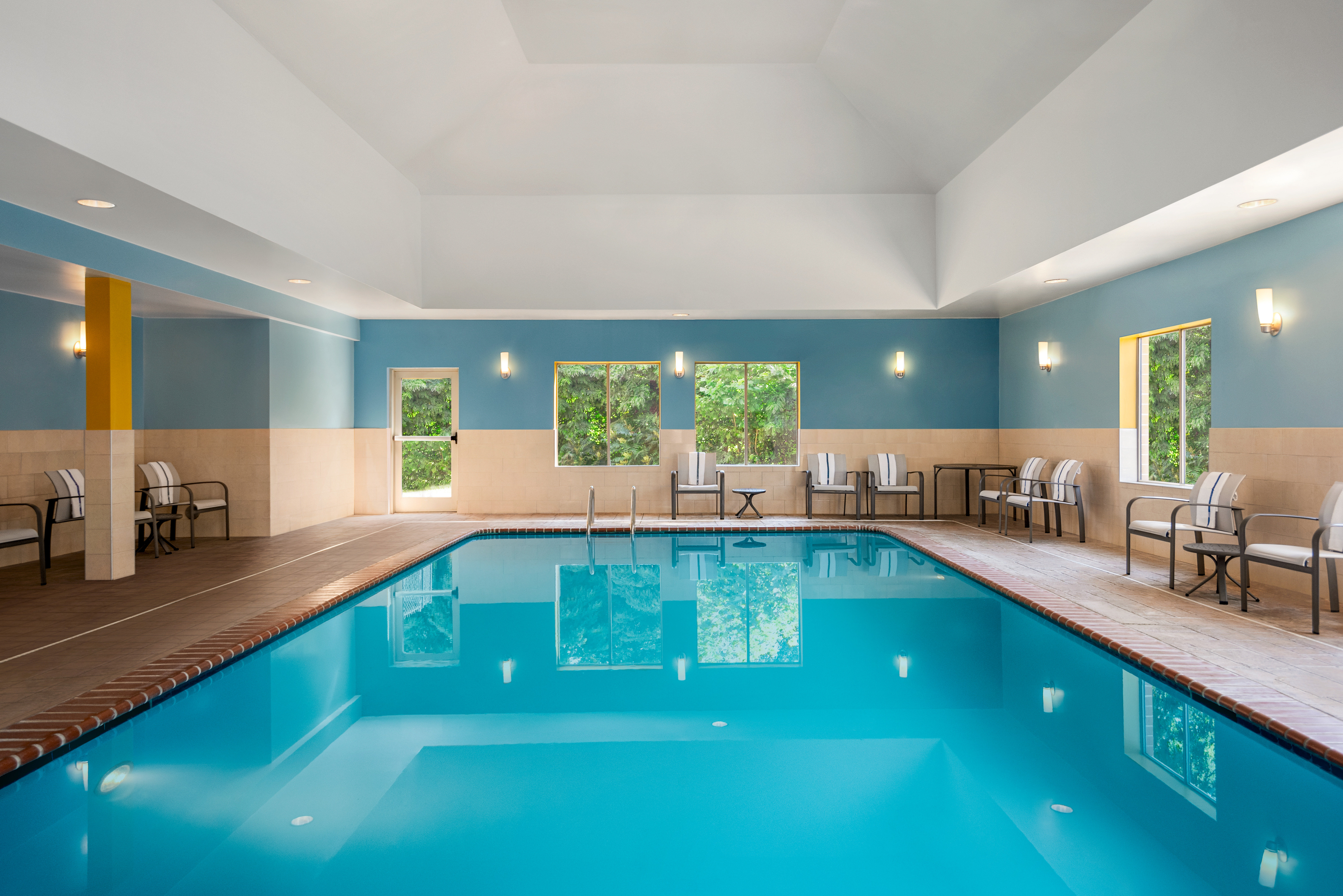 Holiday Inn Express Hotel And Suites Fredericksburg 19/44