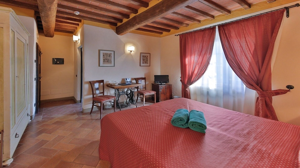 LE POZZE DI LECCHI HOTEL 7/31