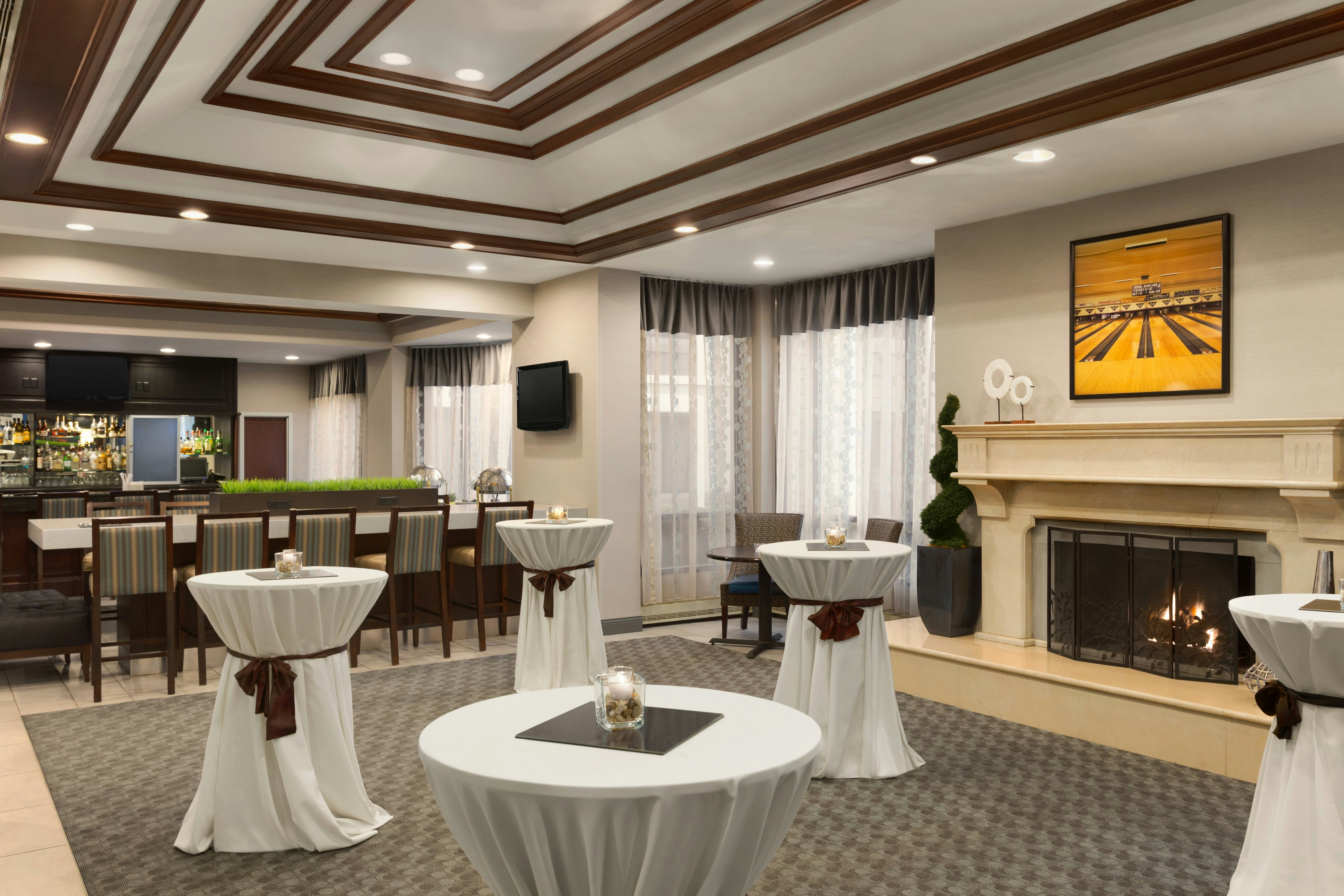 Doubletree By Hilton Detroit Novi 43/74
