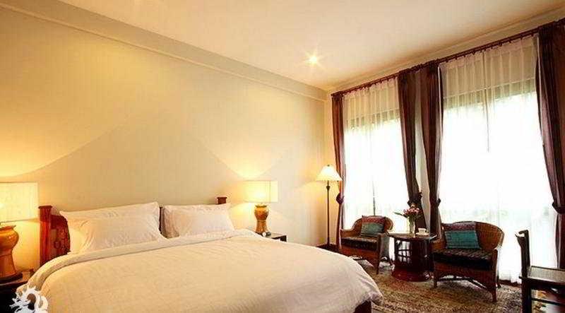 Baan Klang Wiang Boutique Hotel Chiang Mai 12/50
