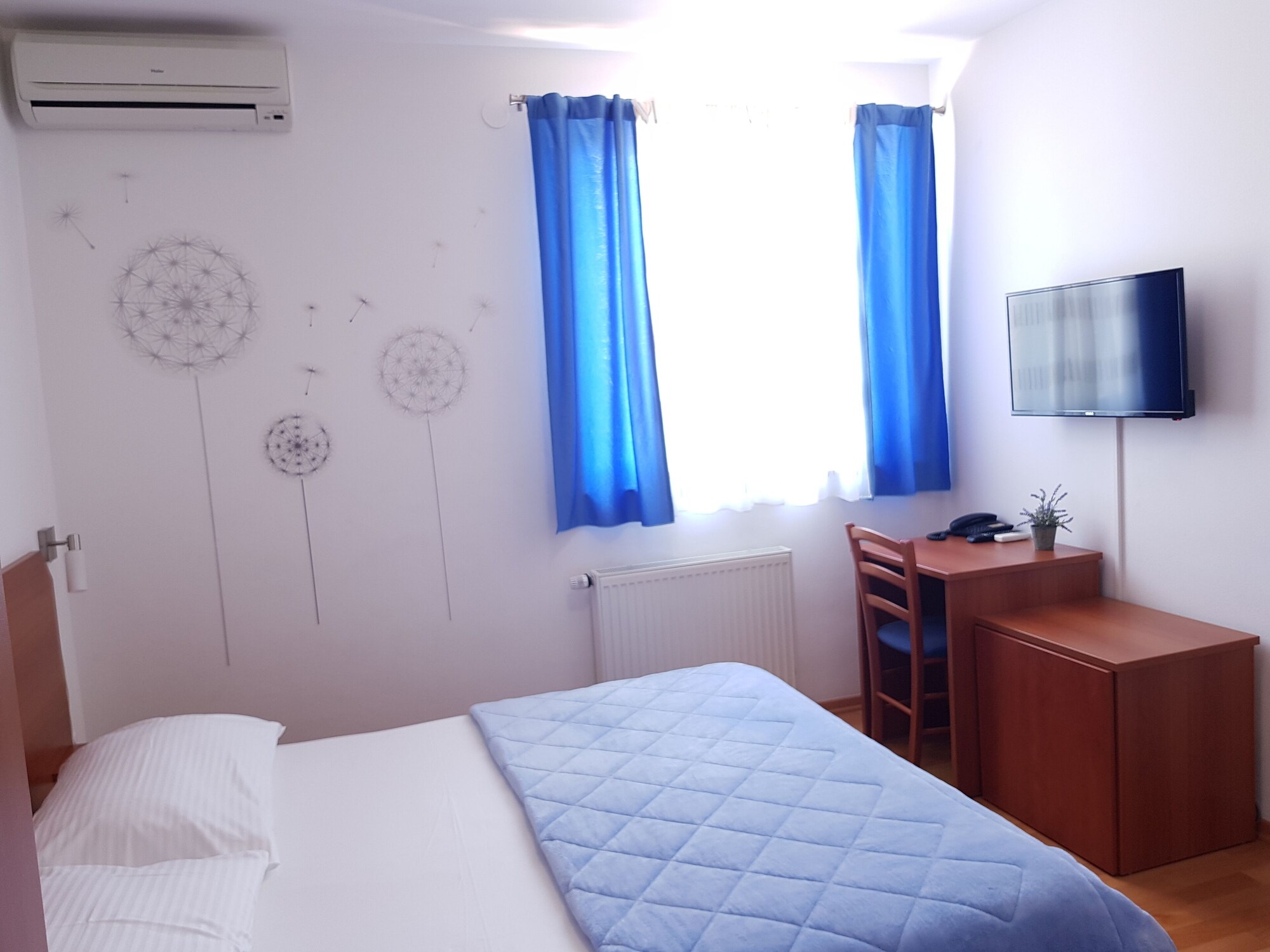 rooms