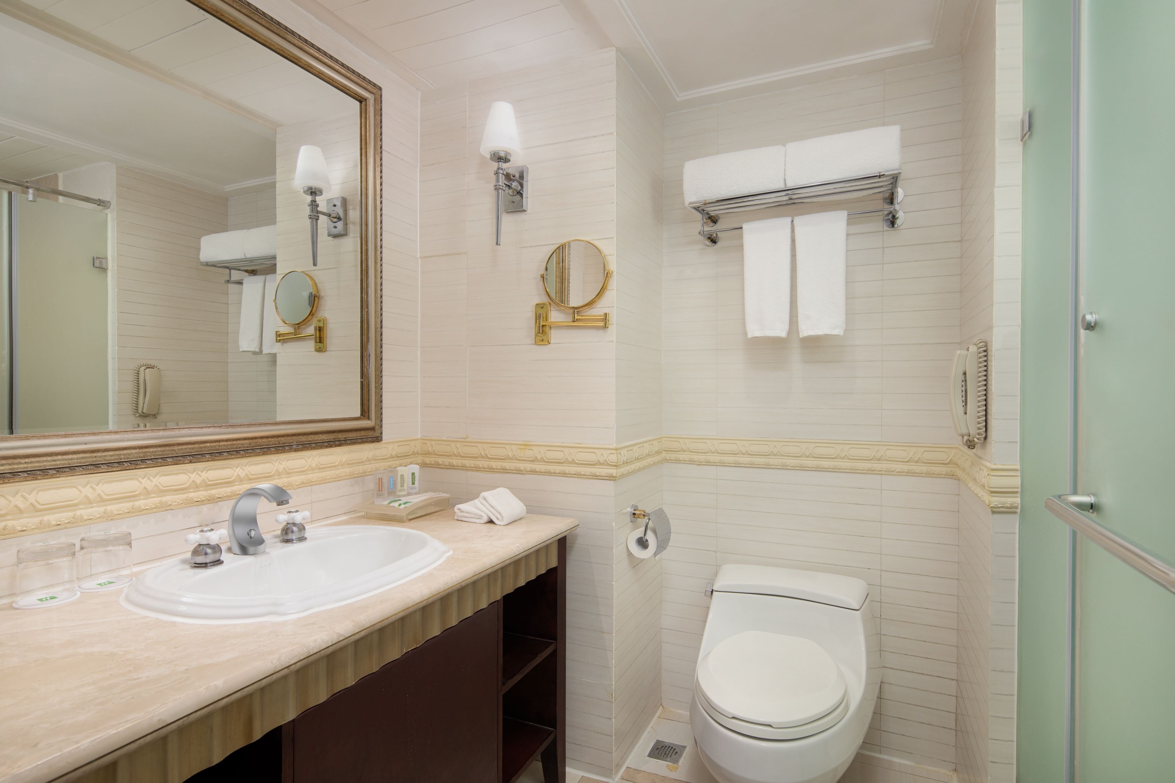 Holiday Inn Chengdu West Century City 48/50