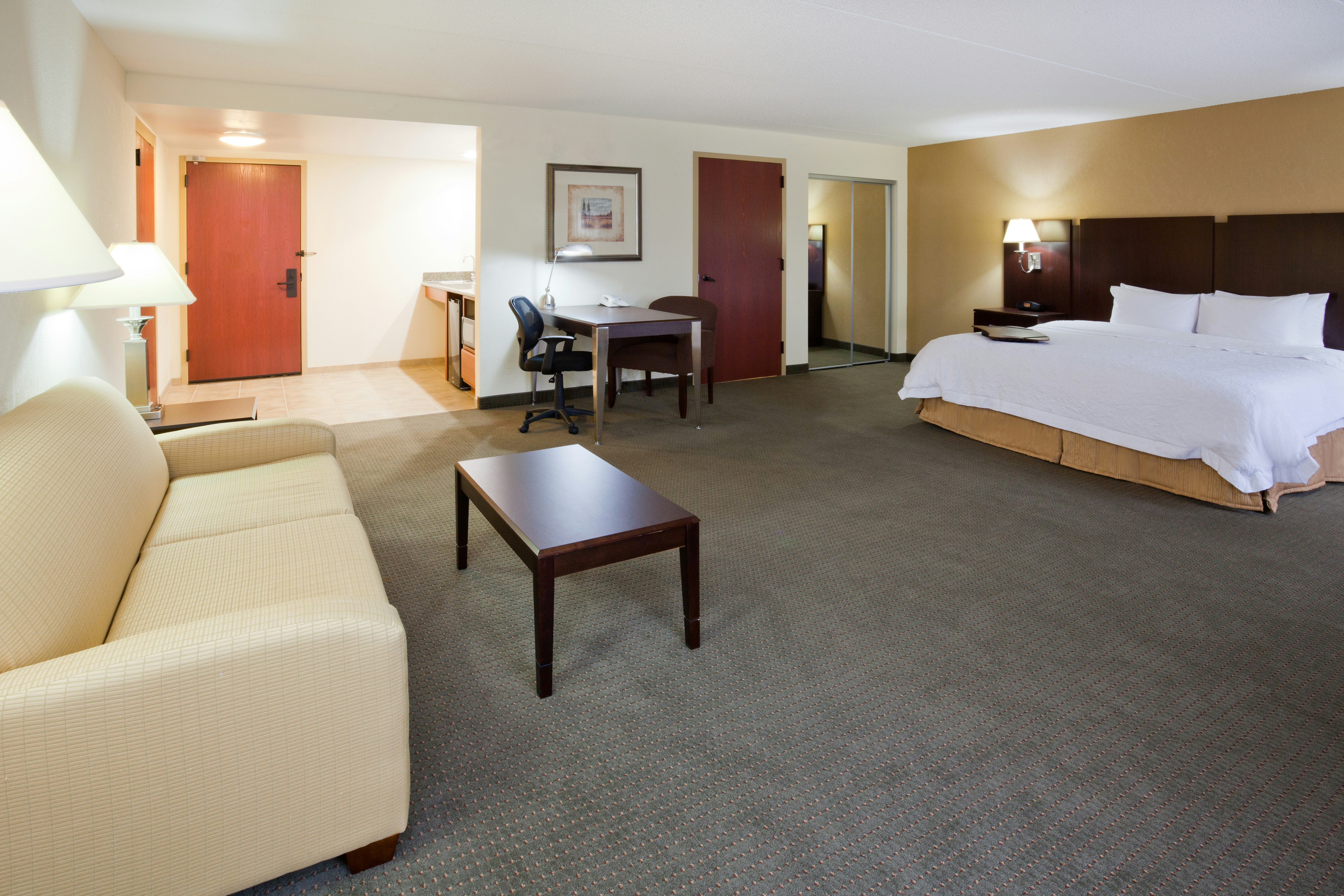 Hampton Inn & Suites Lino Lakes 5/41