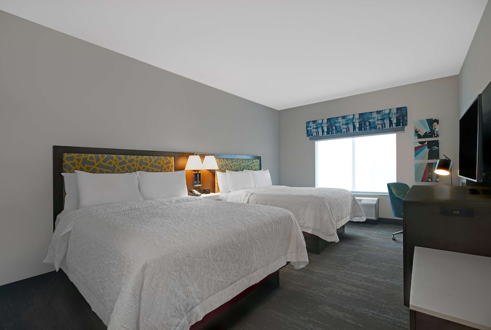 Hampton Inn Suites Farmers Branch Dallas Tx 16/54