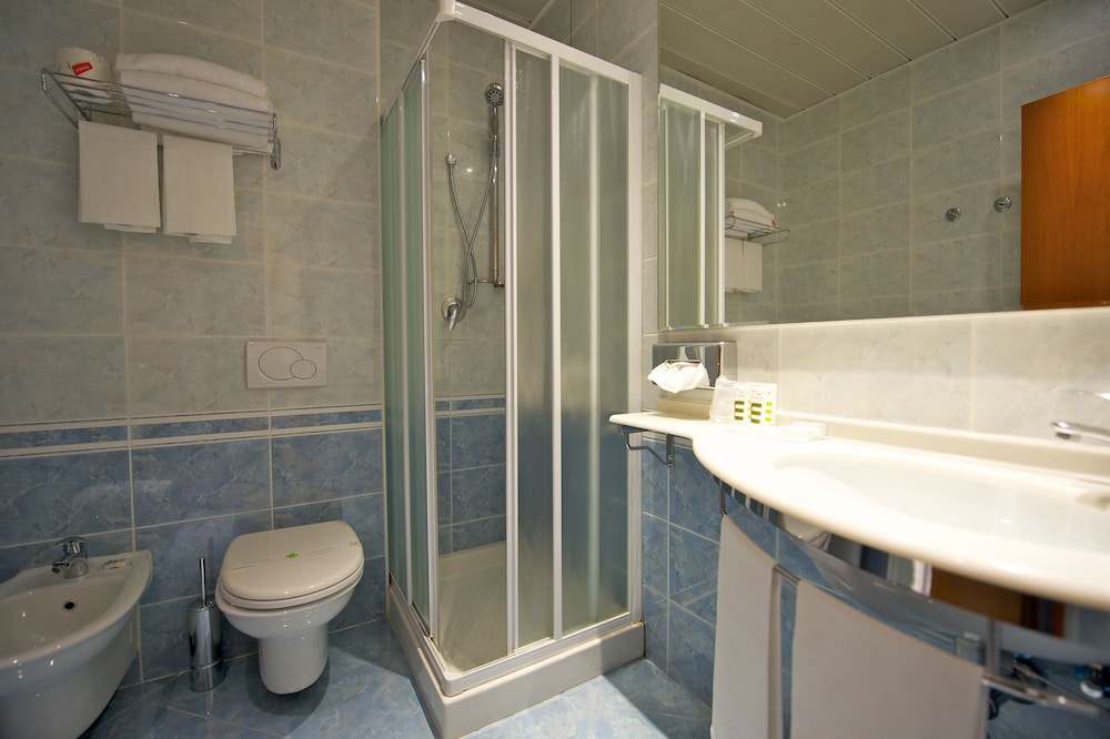 Mercure Reggio Emilia Centro Astoria 39/41