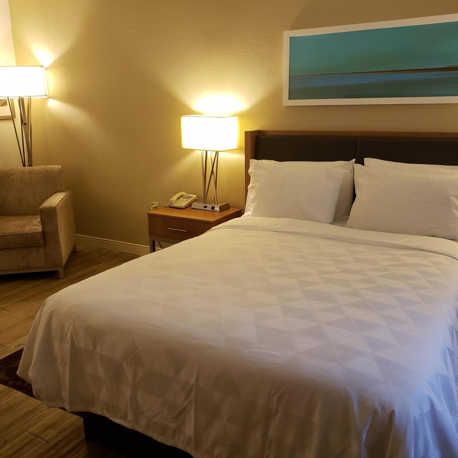 استوديو بسرير كوين لذوي الإعاقة، Holiday Inn Express Pittsburgh-North(Harmarville) 6/10