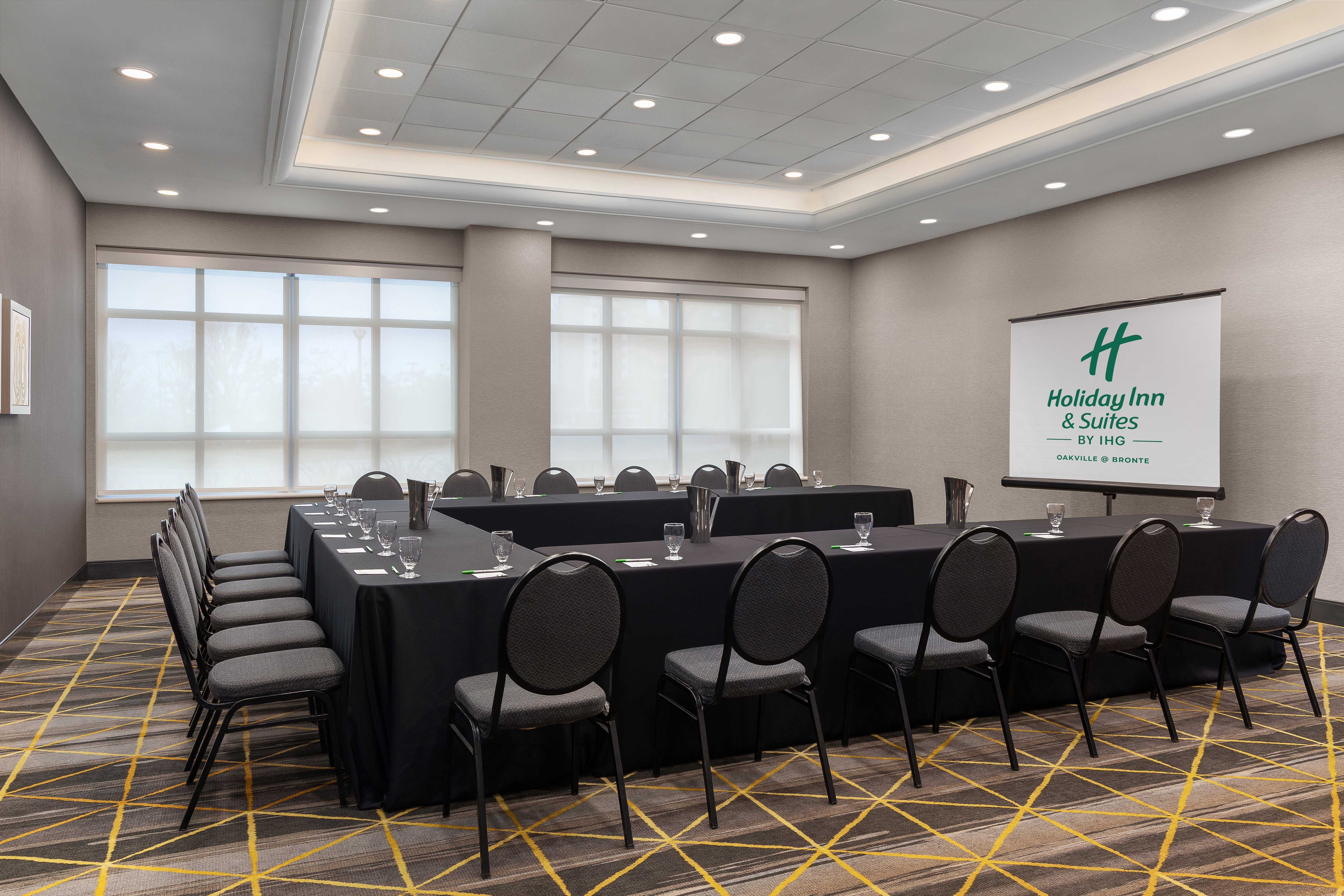 Holiday Inn Hotel Suites Oakville Bronte 63/78