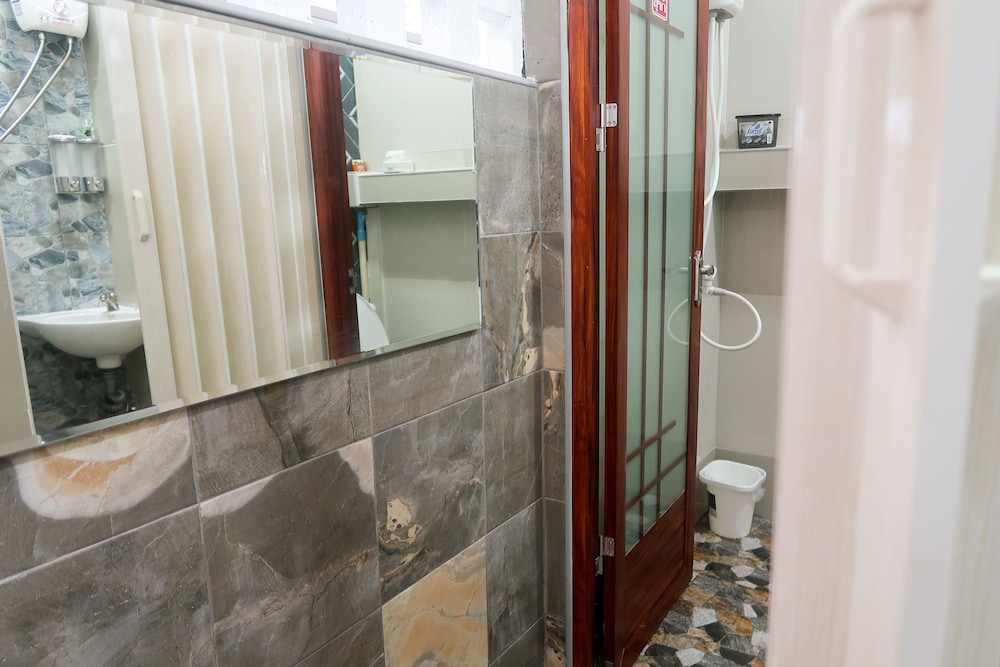 Baan Urt Suratthani Airport Hotel 62/66