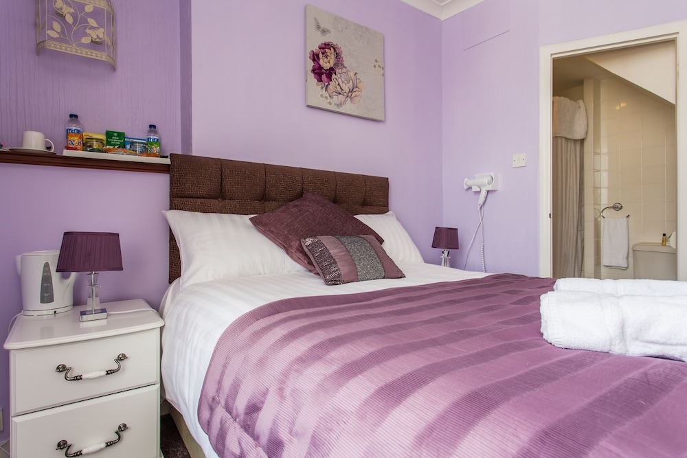 Brighton Surf Guest House 22/50