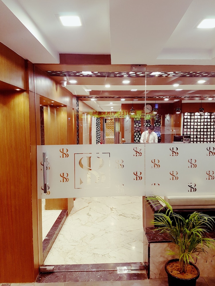 Hotel Santhi Bhavan 6/26