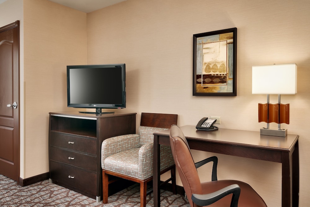Holiday Inn Express Hotel And Suites Butte 40/46