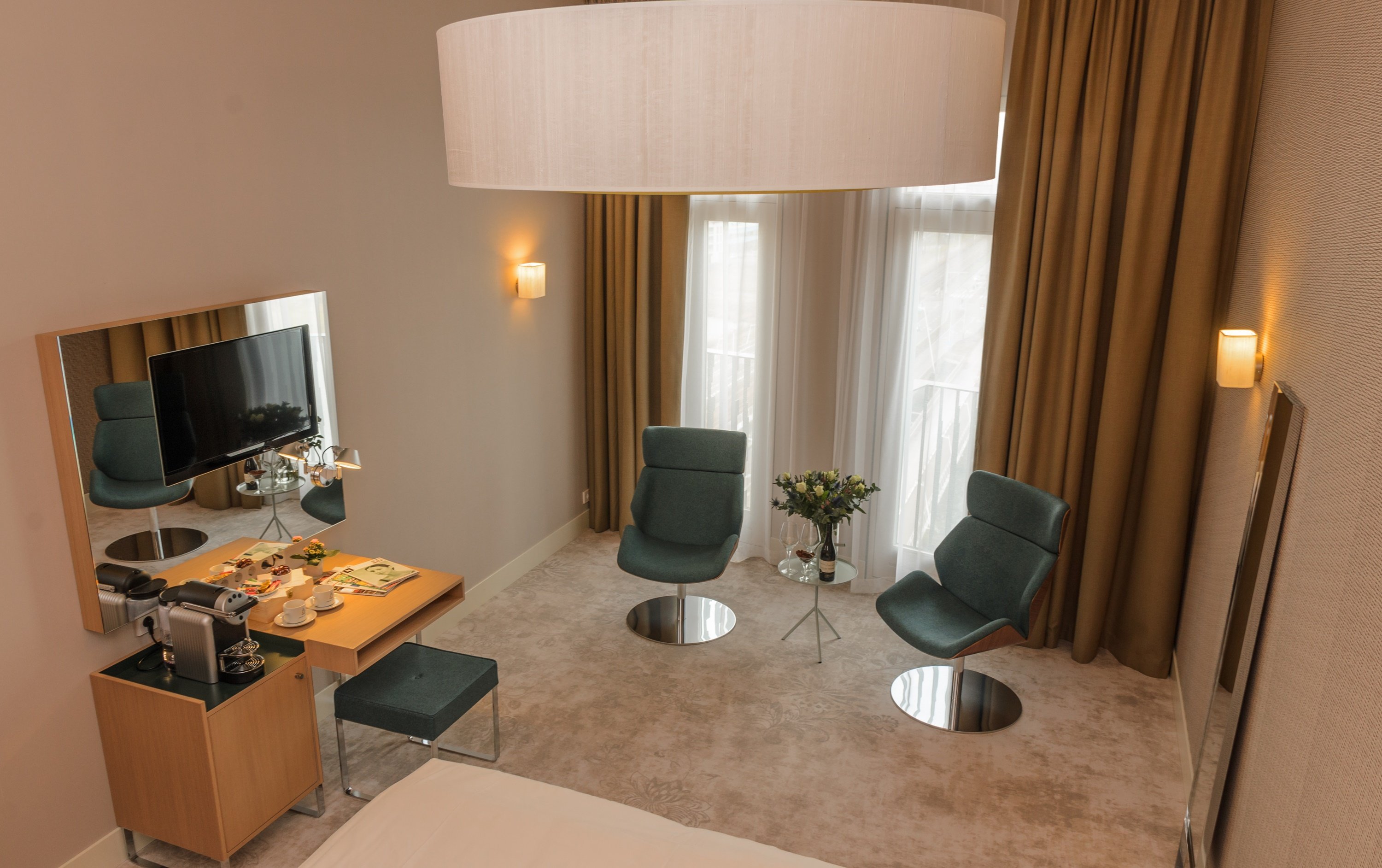 Amadi Panorama Hotel 52/61