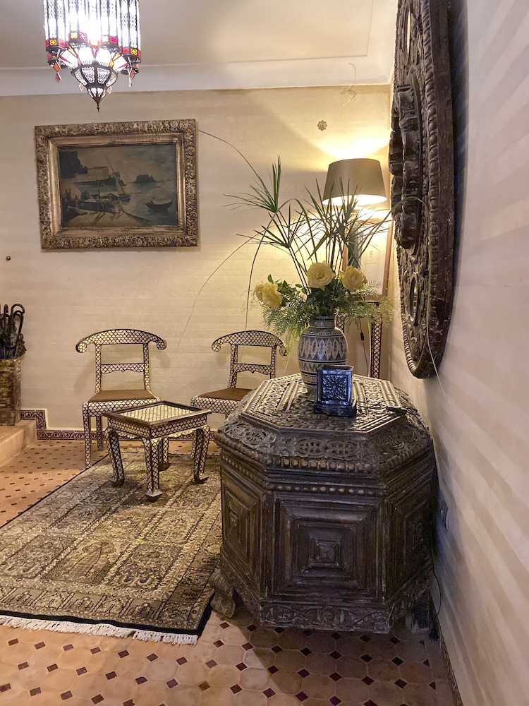 Riad Ilayka 48/77