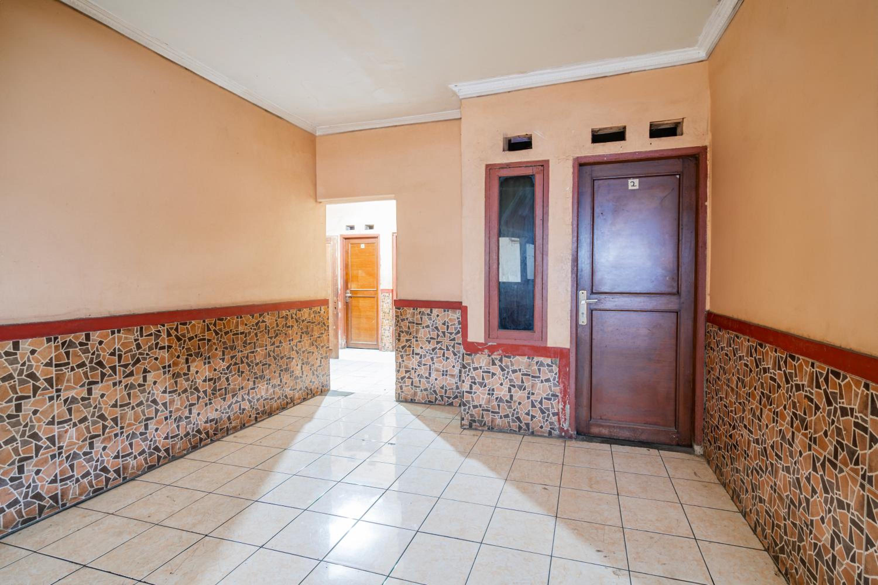 OYO 94134 Ranca Residence 10/34