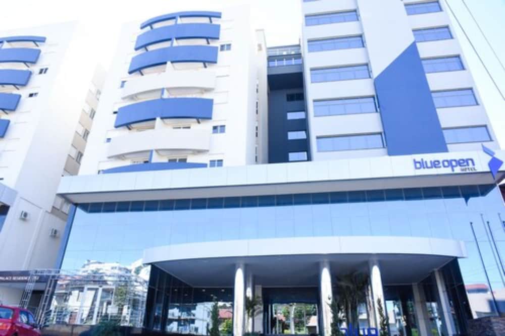 Blue Open Hotel 1/50