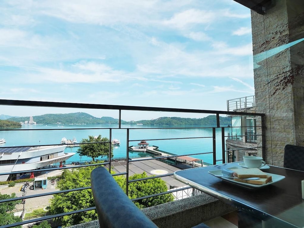 Cherng Yuan Hotel 22/51