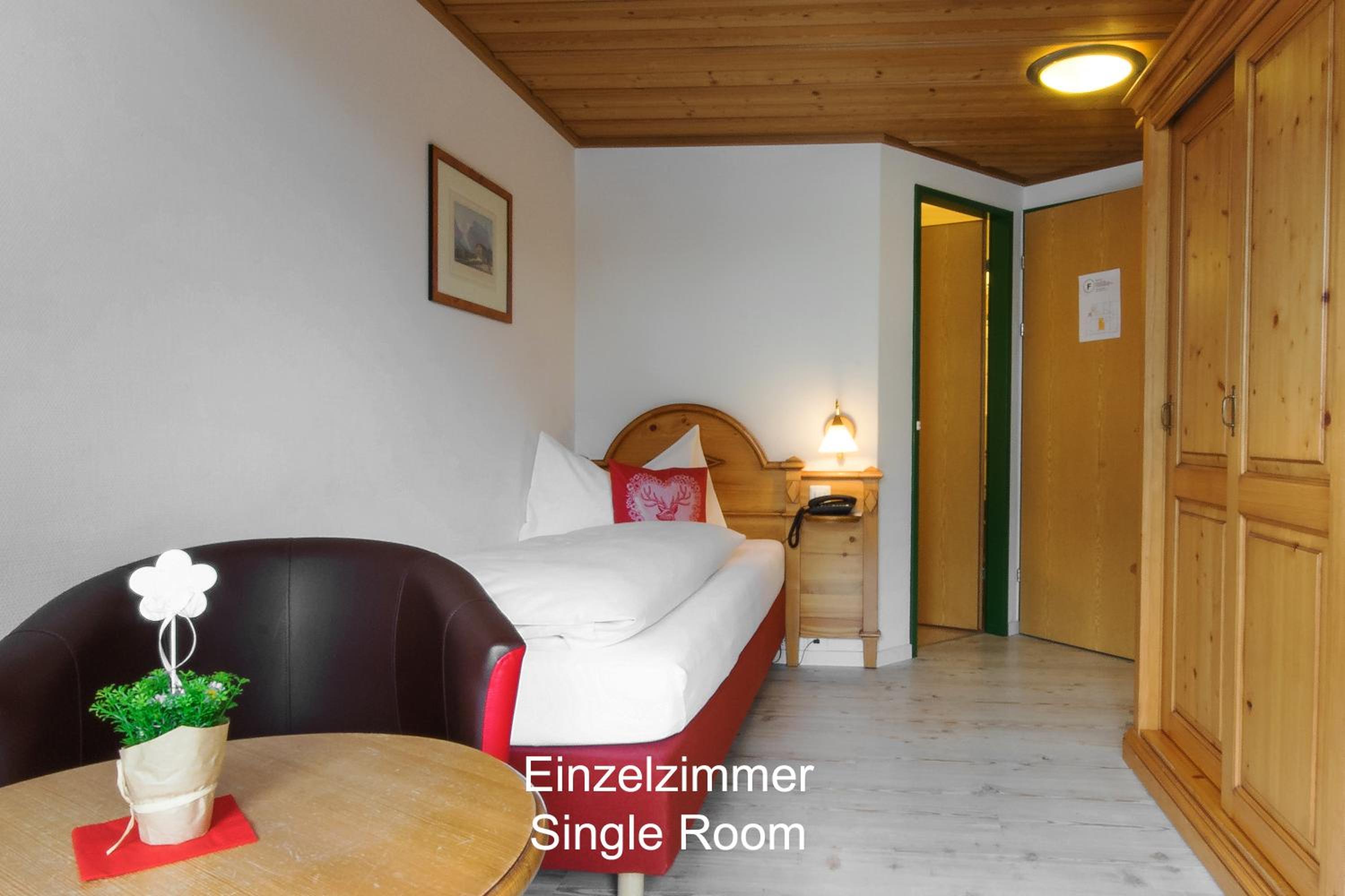 HOTEL HIRSCHEN 21/55