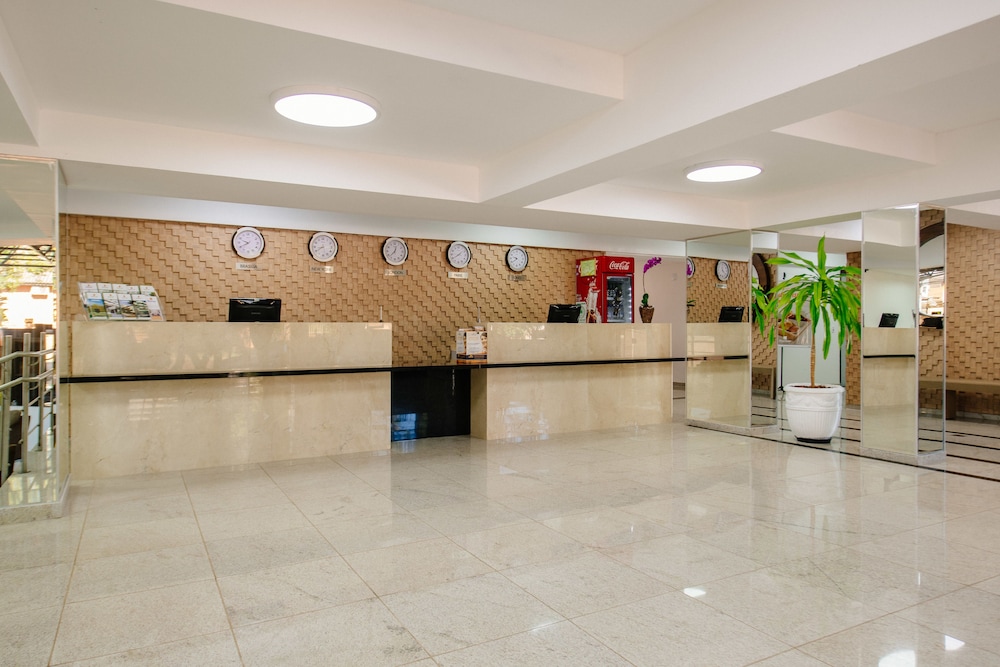 HARBOR QUERENCIA HOTEL 7/64