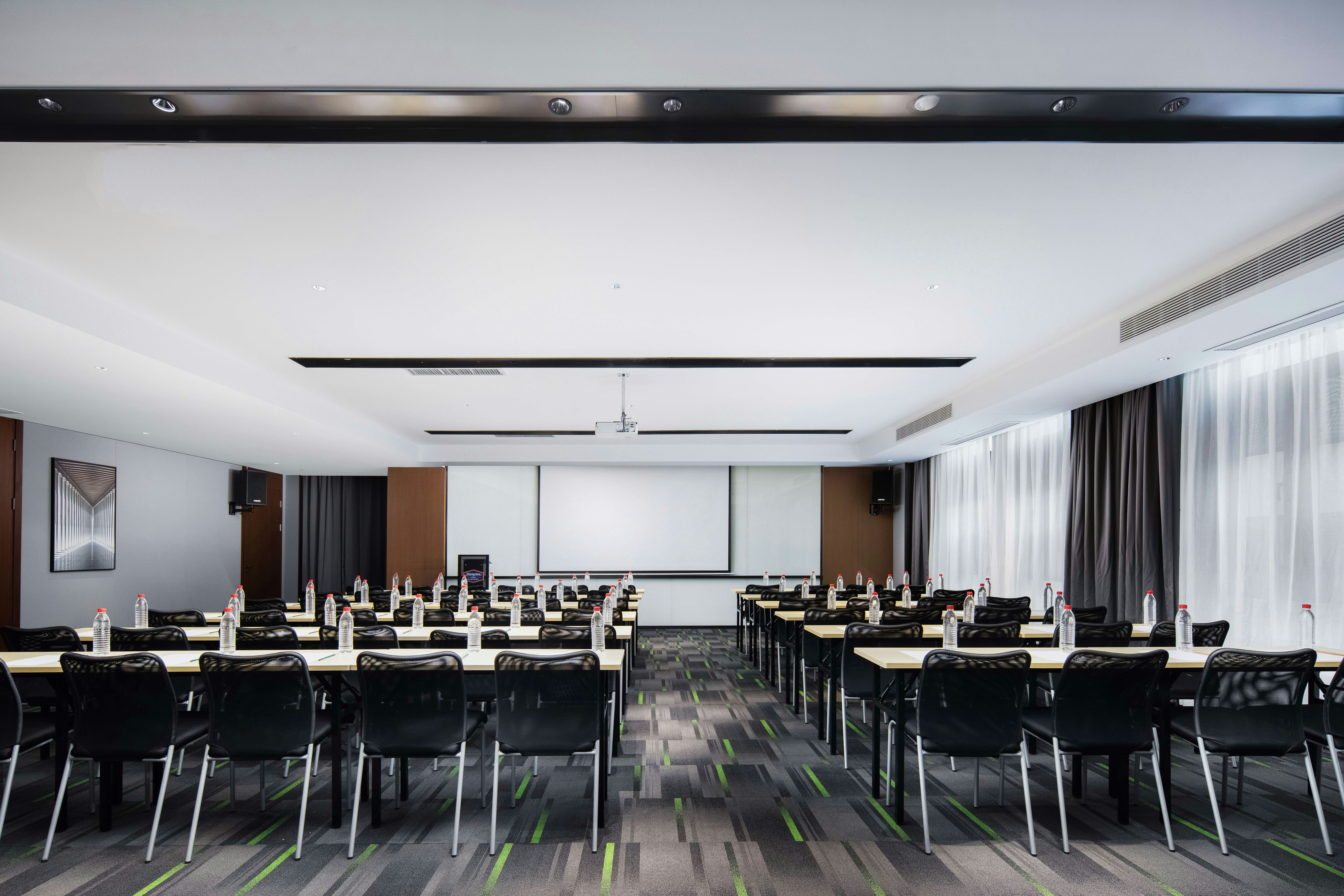 Hampton by Hilton ShangHai HongQiao Jiuting S&T 36/40